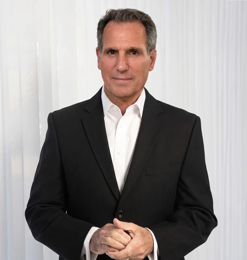 Dr. Joseph Castelli